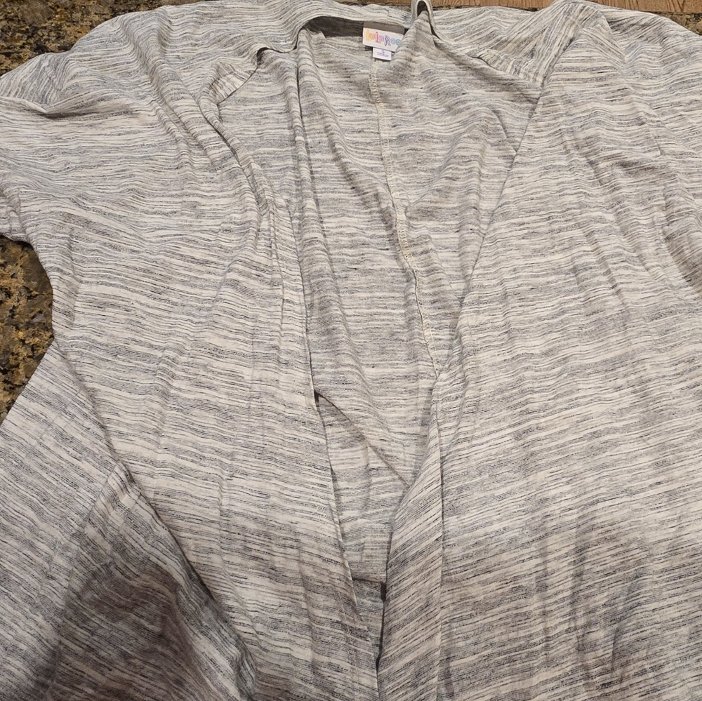 Lularoe Kimono